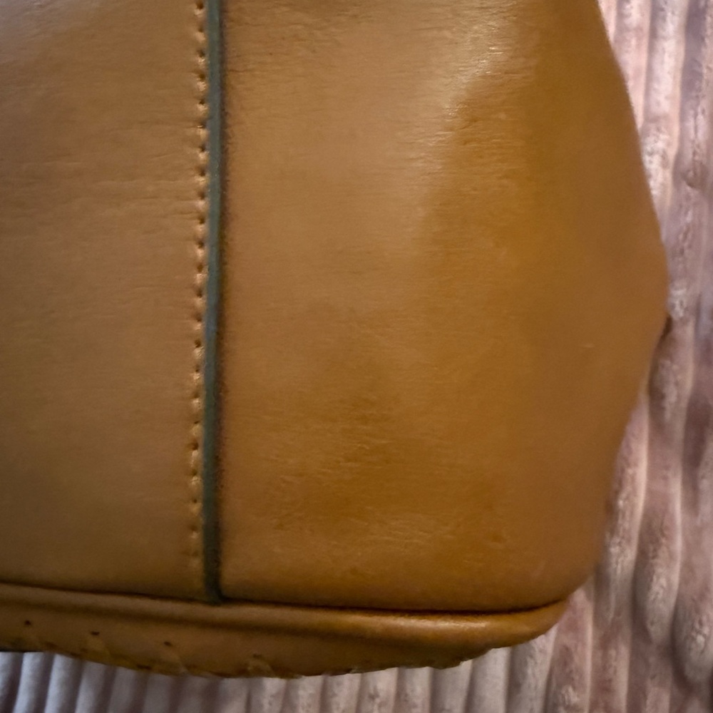 The Pioneer Woman Tan Tote Bag - Picture 5 of 6